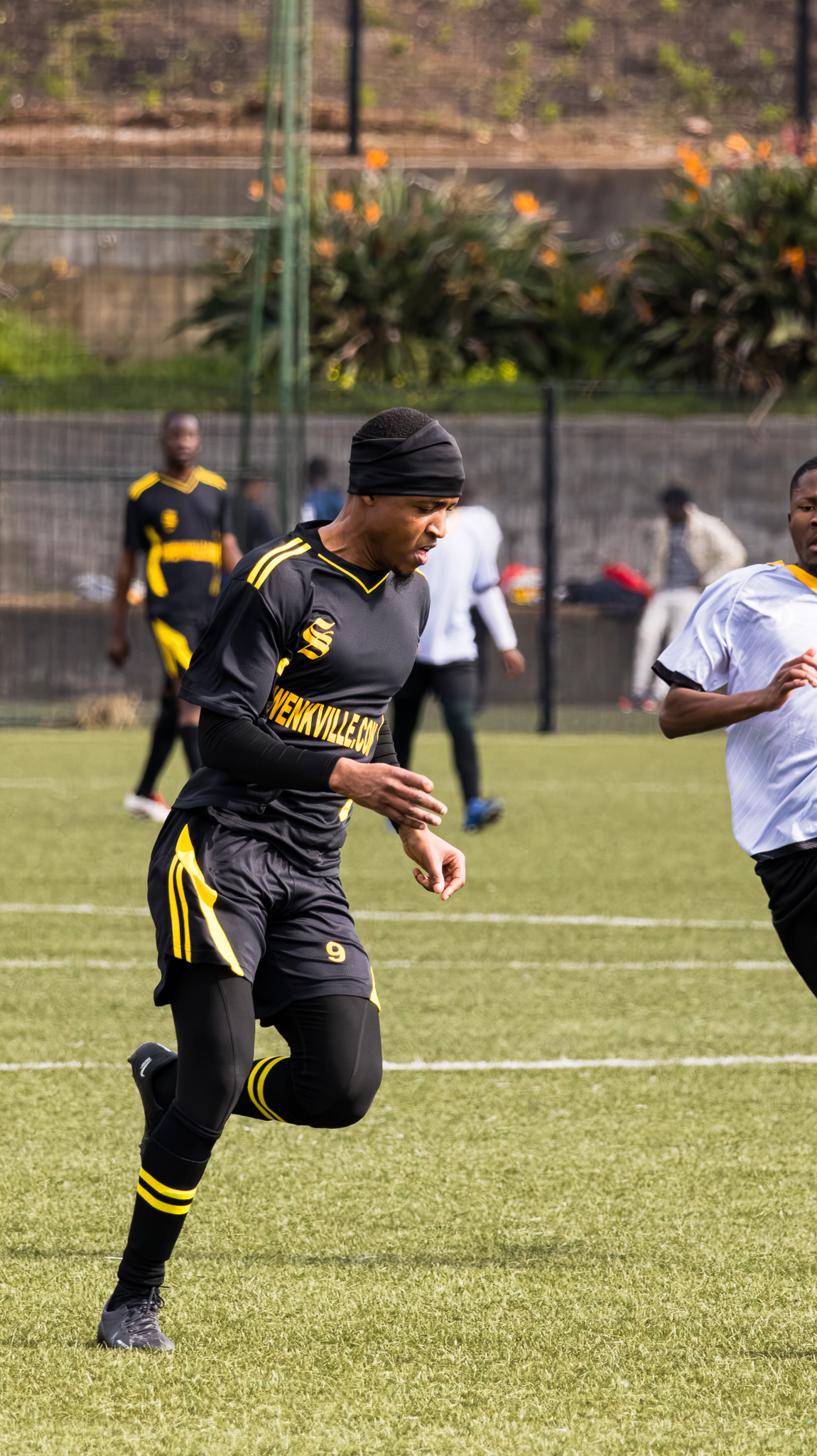 SALISBURY FC 10